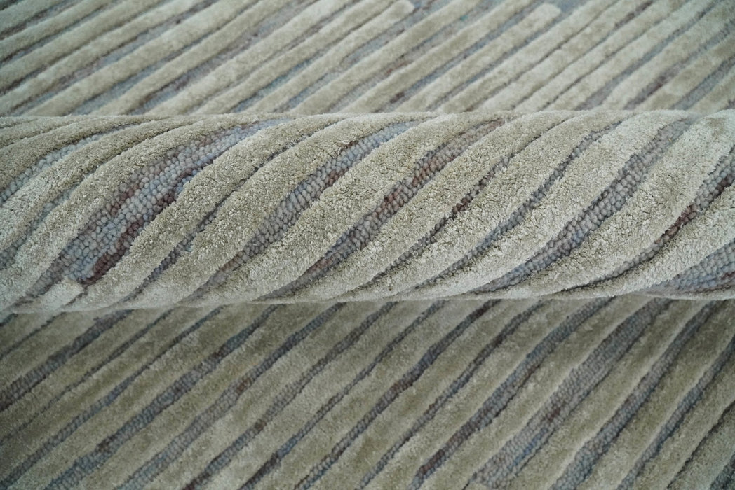 Beige and Blue Handmade 8x10 Wool and Silk Area Rug