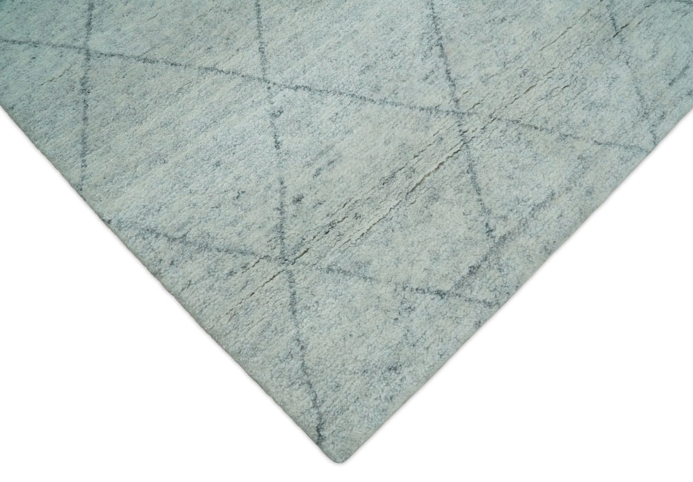 Hand Woven Silver and Gray 8x10 Trellis Moroccan Rug Made with Fine Wool | TRDCP105810